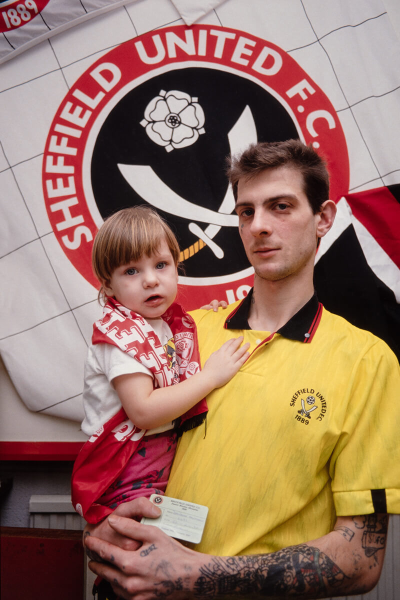 Sheffield United 1989-90 Promotion Year SU-29 Martyn Hawthorn and his daughter Danielle aged 2